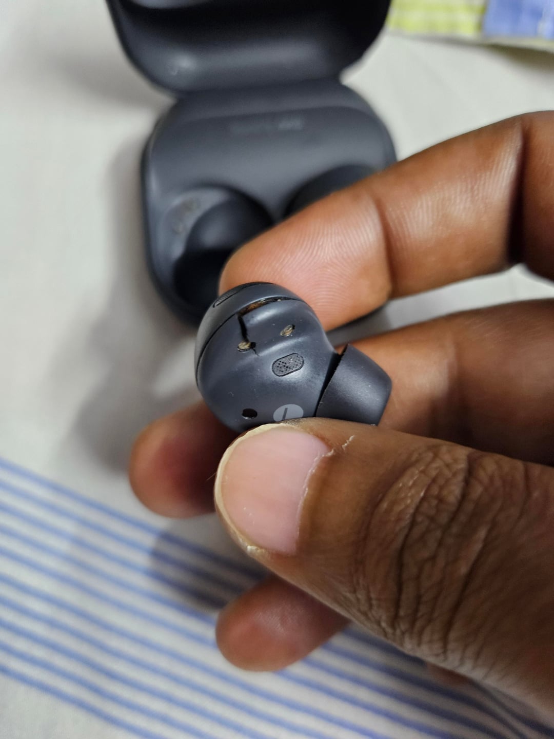 Galaxy Buds Left Earbud Not Working