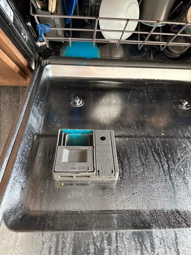 Whirlpool Dishwasher Not Drying Dishes