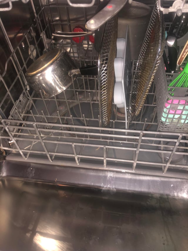 Why Dishwasher Hums And Not Getting Water