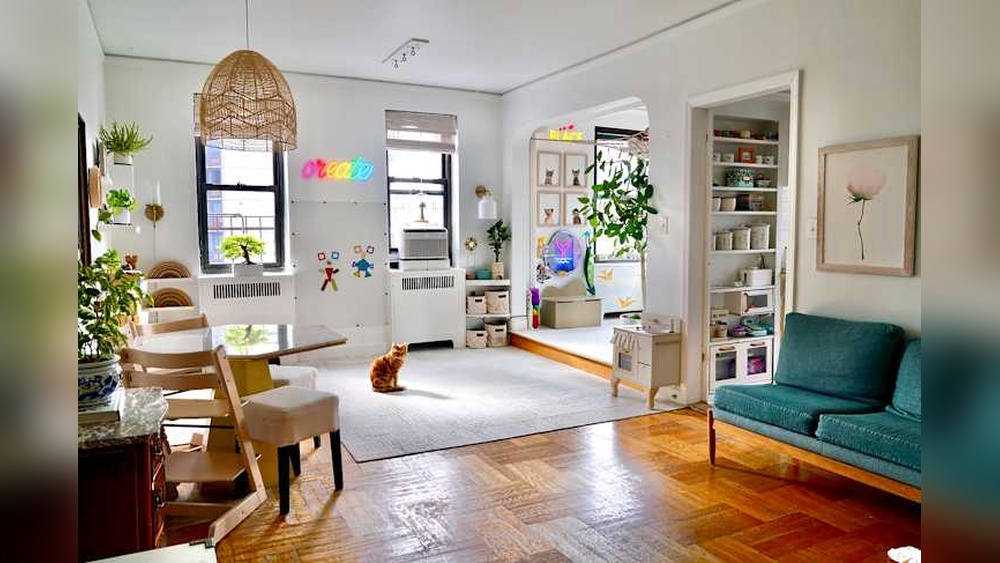 How To Balance Chaos And Control In 80S Bedroom Design