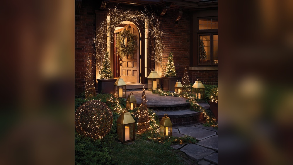 How To Style Classy Christmas Decor That Makes Guests Jealous